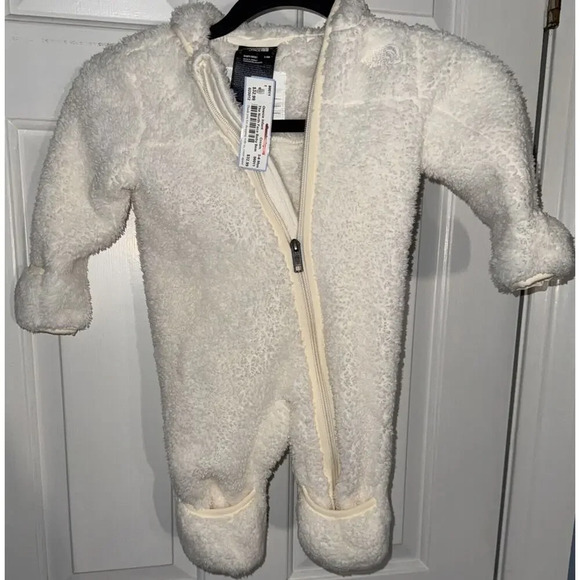 The North Face Cream Kids One Piece Bodysuit - Picture 1 of 7